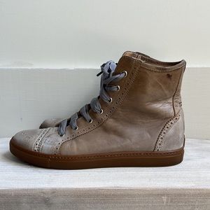 BRUNELLO CUCINELLI  ~39 (9)*super rare* Italian leather high tops w/Silk laces